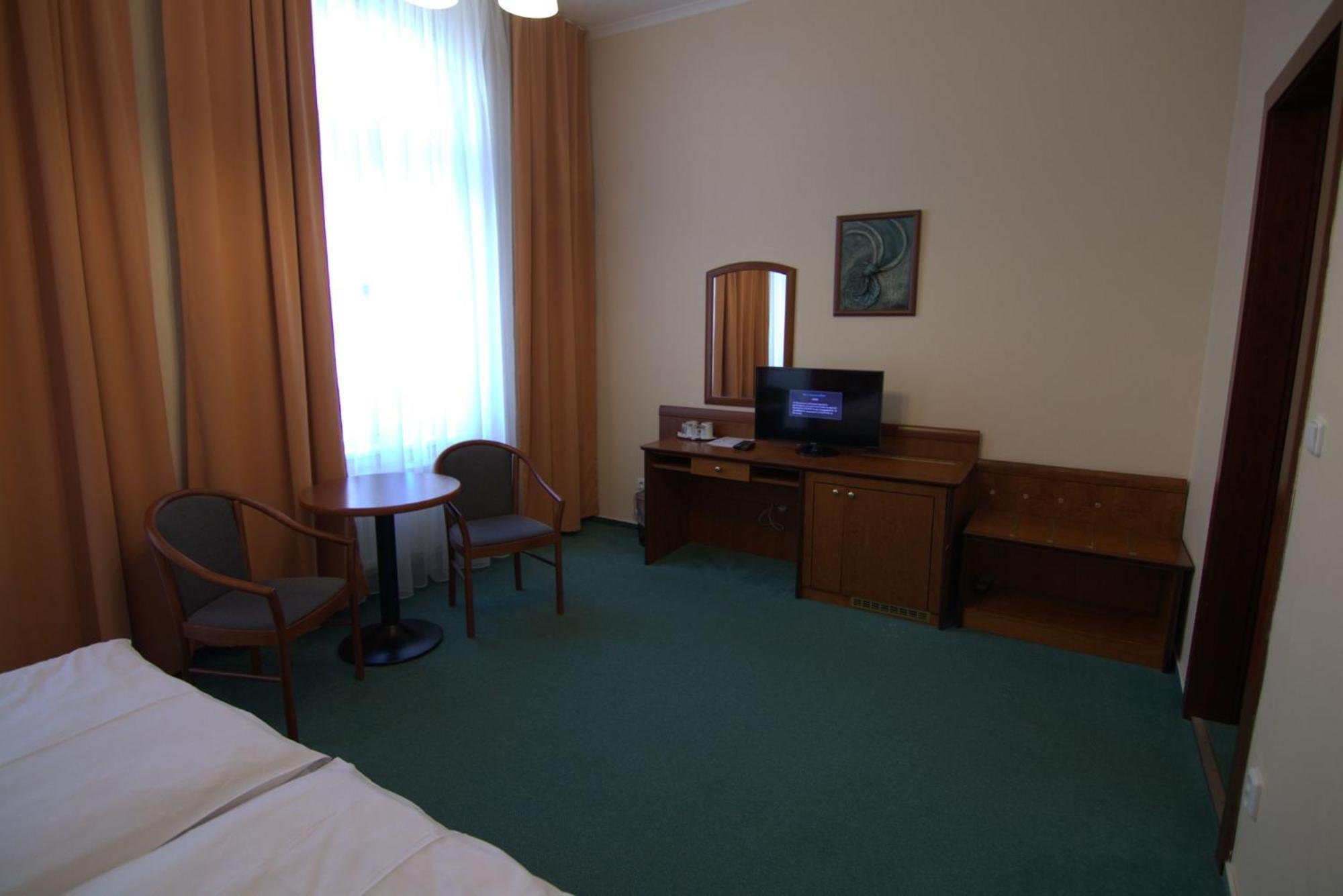 Hotel Westend Mariánské Lázně Esterno foto